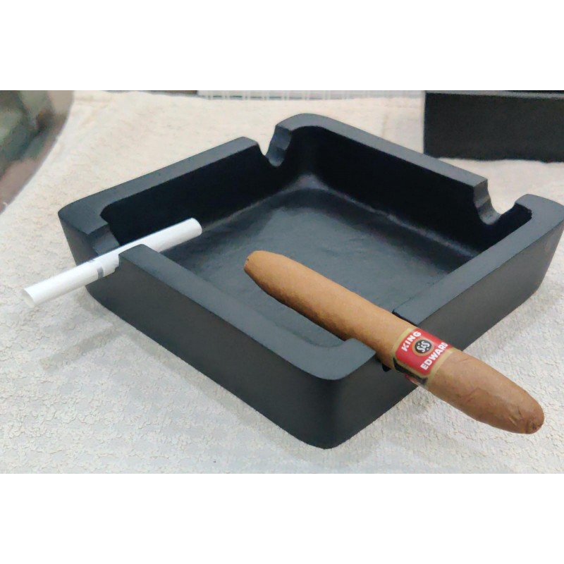 Heavy Aluminium Cigar Ashtray – Black Matte | Bar46 Brand