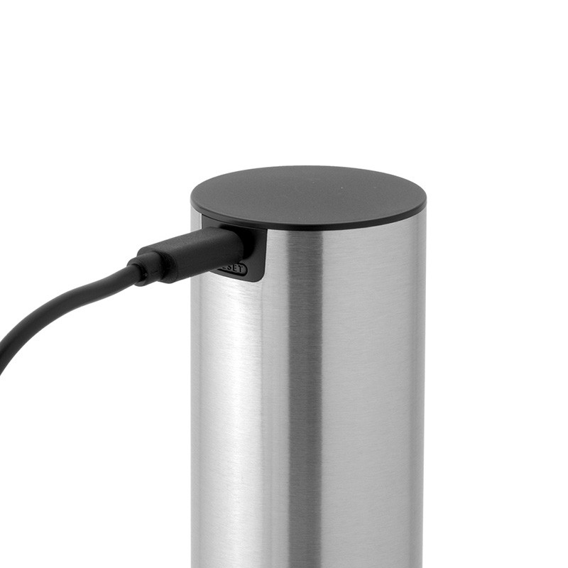 Electric Wine Opener with Foil Cutter – Rechargeable Corkscrew Bar46